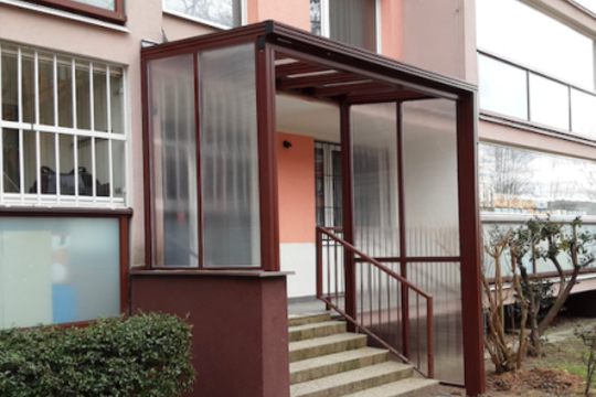 Polykarbonátové fixní boční výplně, střešní krytina z bezpečnostního skla Connex