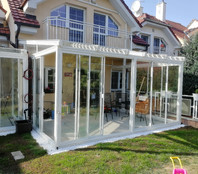 Hliníková pergola se solárními panely